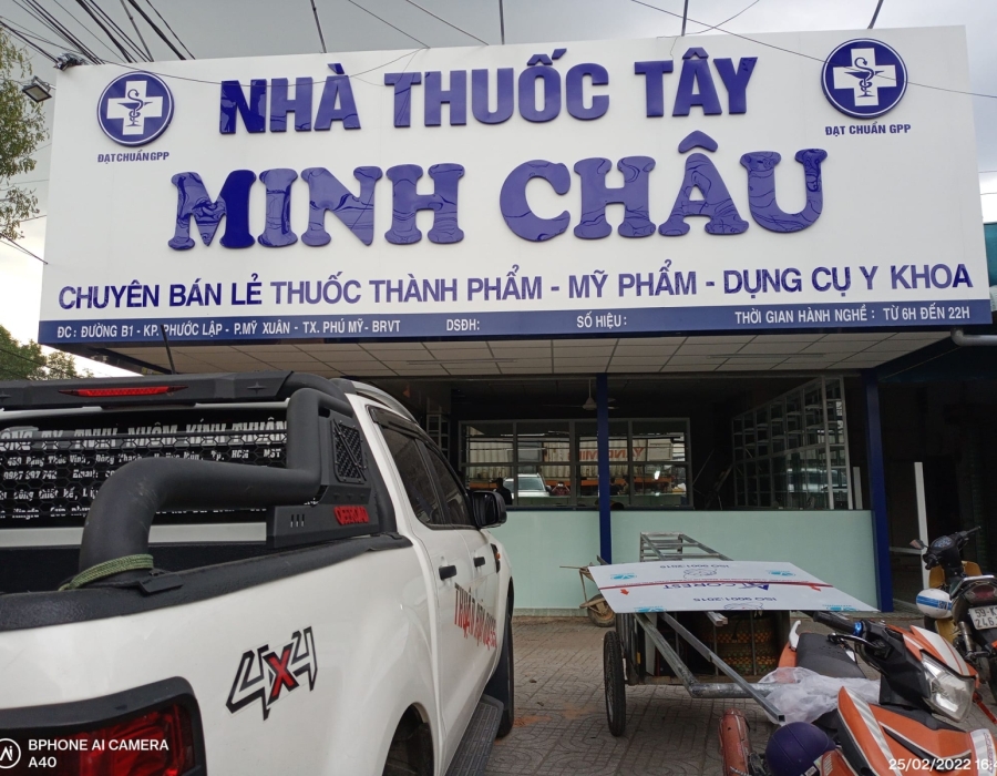 bảng hiệu đẹp ...