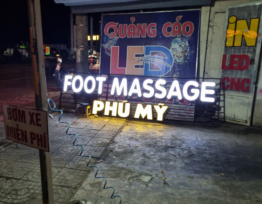 bảng hiệu massage