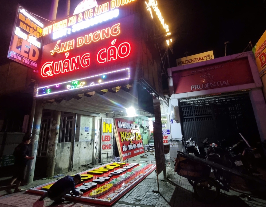 Bảng quảng Cáo Phú Mỹ